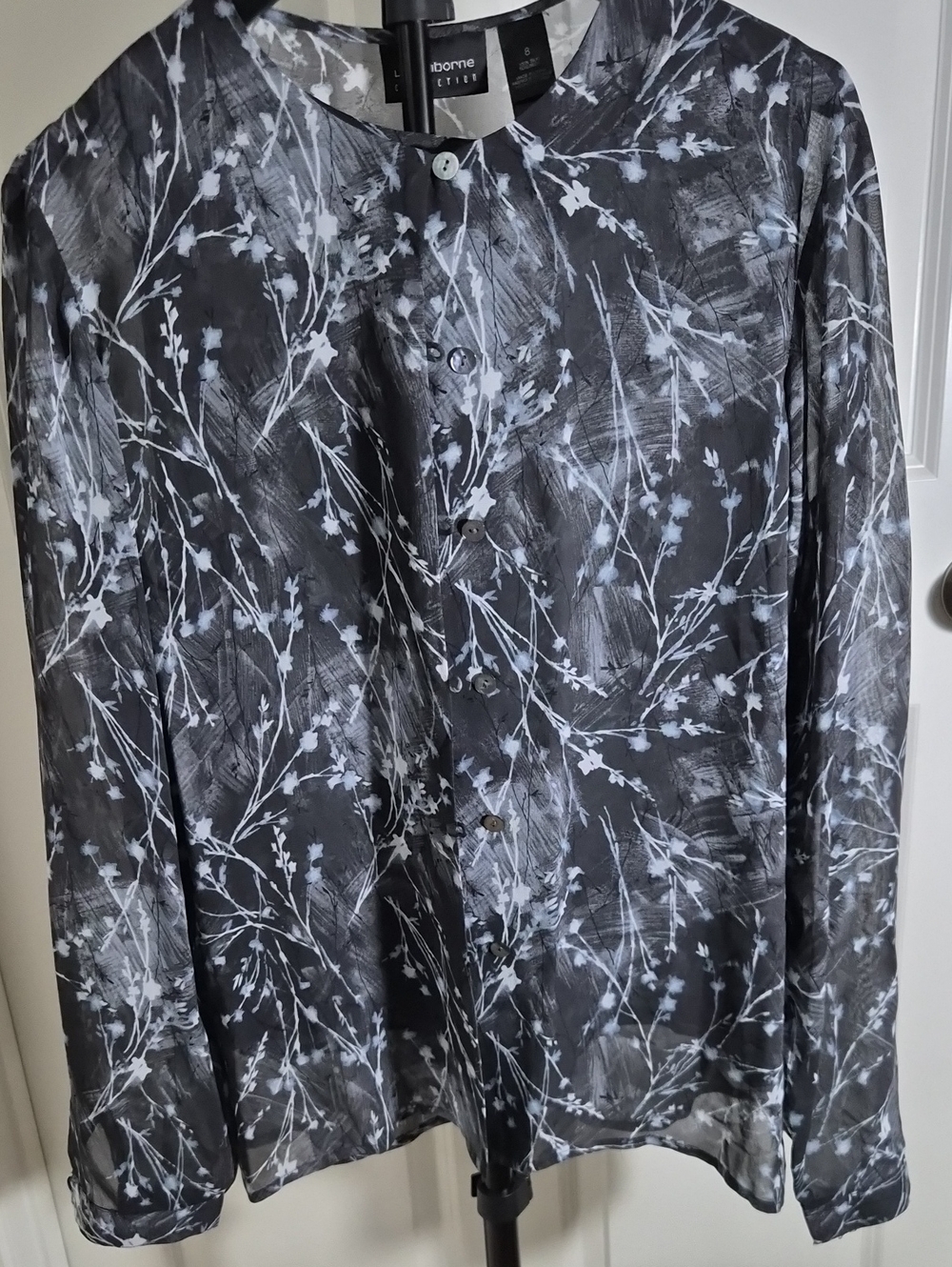 Liz Claiborne Black & White Silk 2 Piece  Floral Blouse
